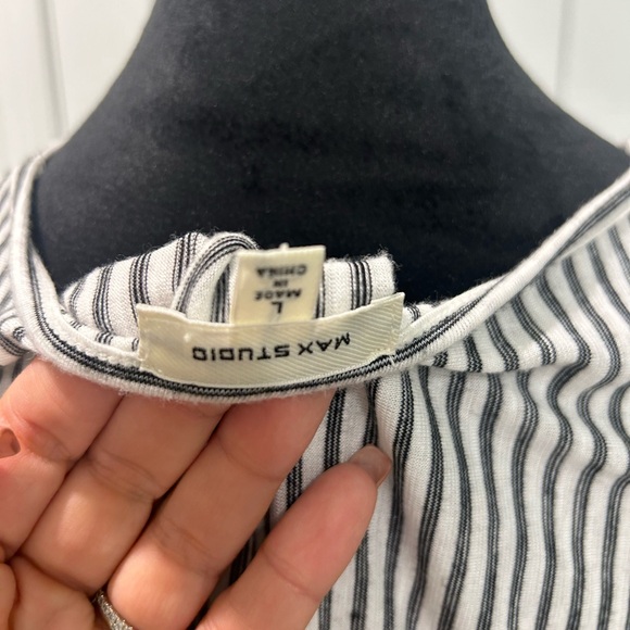 Max Studio Top|Max Studio|Off The Shoulder Top|L - Picture 5 of 5